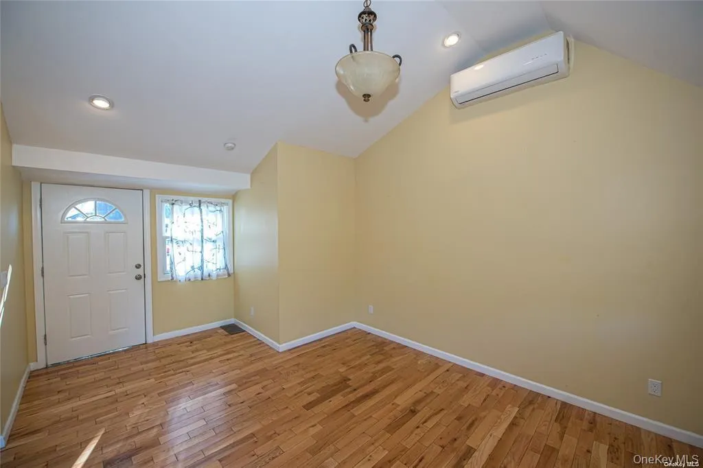 37 Winter Lane, Oyster Bay, NY, 4 Bedrooms Bedrooms, 6 Rooms Rooms,2 BathroomsBathrooms,Residential Lease,For Rent,Winter,0,986326 37 Winter Lane, Oyster Bay, NY, 4 Bedrooms Bedrooms, 6 Rooms Rooms,2 BathroomsBathrooms,Residential Lease,For Rent,Winter,0,986326