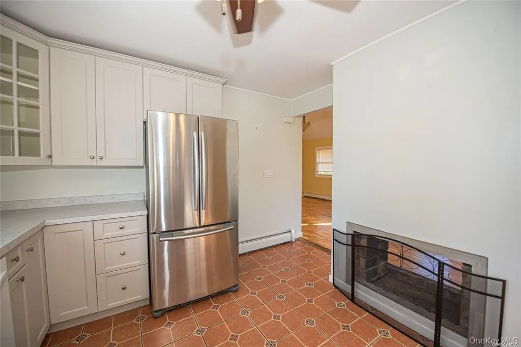 37 Winter Lane, Oyster Bay, NY, 4 Bedrooms Bedrooms, 6 Rooms Rooms,2 BathroomsBathrooms,Residential Lease,For Rent,Winter,0,986326 37 Winter Lane, Oyster Bay, NY, 4 Bedrooms Bedrooms, 6 Rooms Rooms,2 BathroomsBathrooms,Residential Lease,For Rent,Winter,0,986326