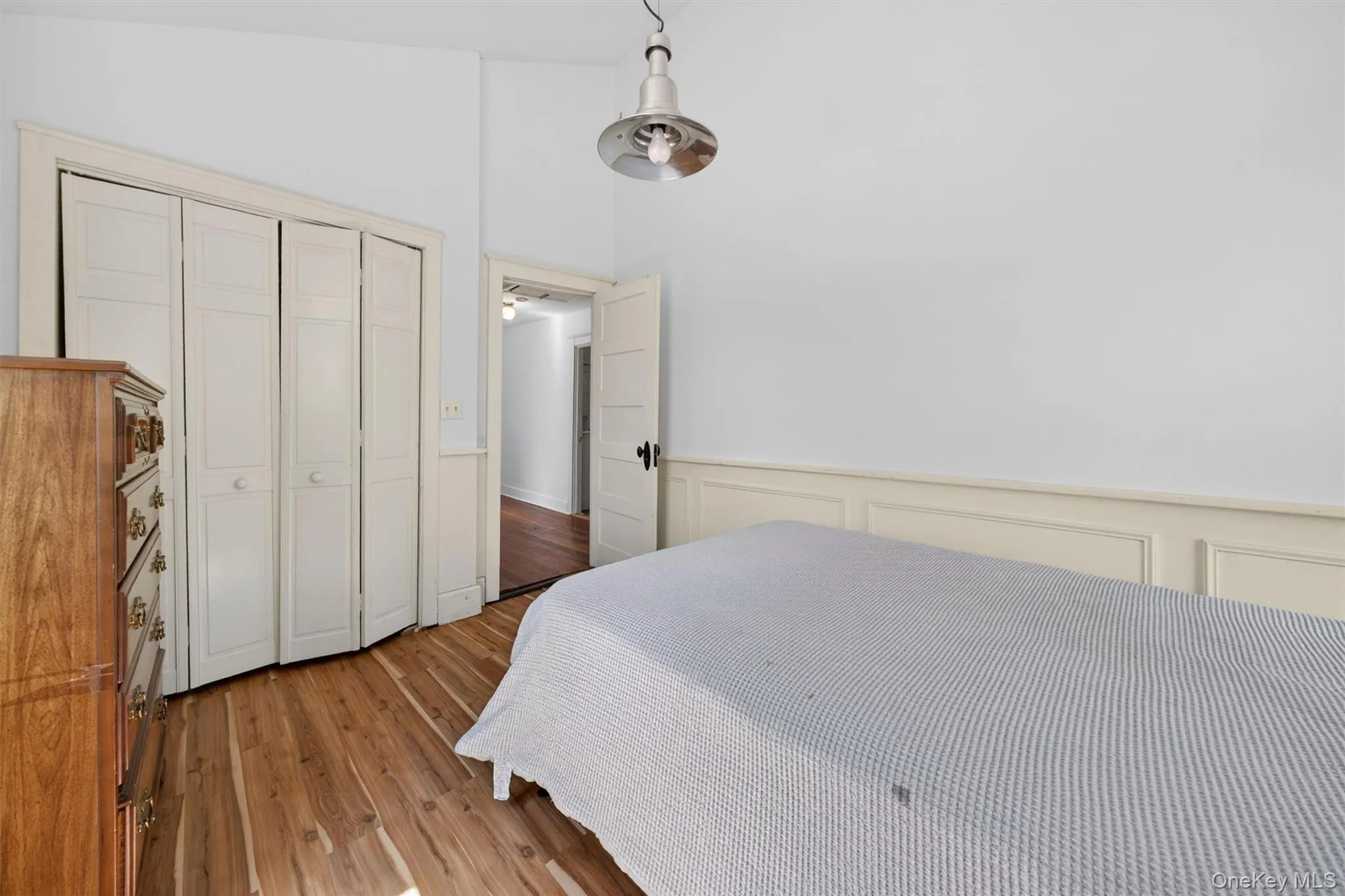 3rd bedroom 3rd bedroom