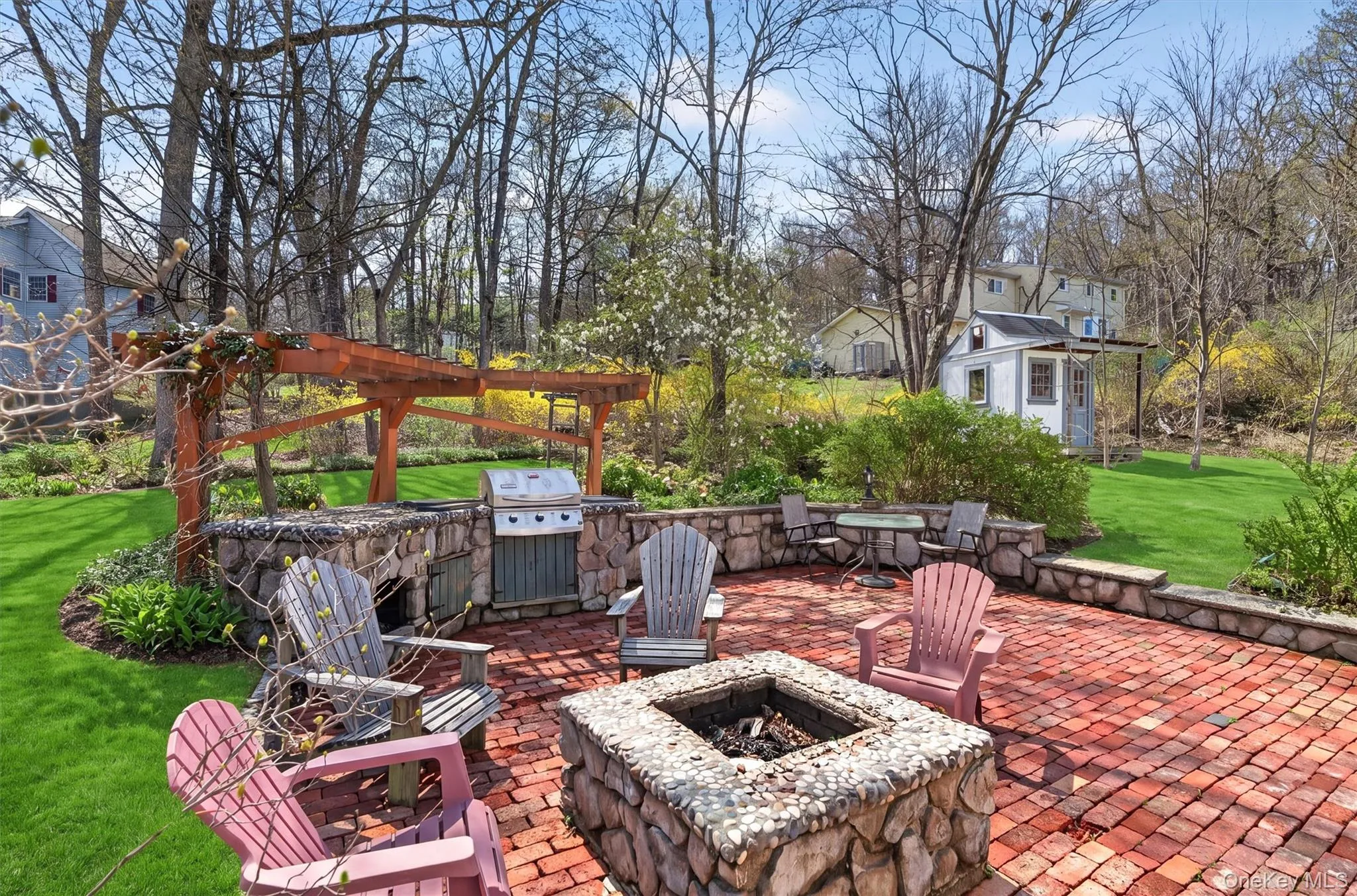 69 Edgewood Drive, Woodbury, NY, 4 Bedrooms Bedrooms, 13 Rooms Rooms,2 BathroomsBathrooms,Residential,For Rent,Edgewood,0,986327 69 Edgewood Drive, Woodbury, NY, 4 Bedrooms Bedrooms, 13 Rooms Rooms,2 BathroomsBathrooms,Residential,For Rent,Edgewood,0,986327