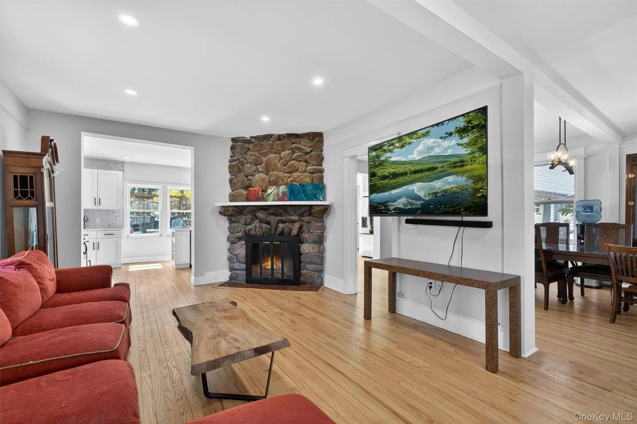 69 Edgewood Drive, Woodbury, NY, 4 Bedrooms Bedrooms, 13 Rooms Rooms,2 BathroomsBathrooms,Residential,For Rent,Edgewood,0,986327 69 Edgewood Drive, Woodbury, NY, 4 Bedrooms Bedrooms, 13 Rooms Rooms,2 BathroomsBathrooms,Residential,For Rent,Edgewood,0,986327