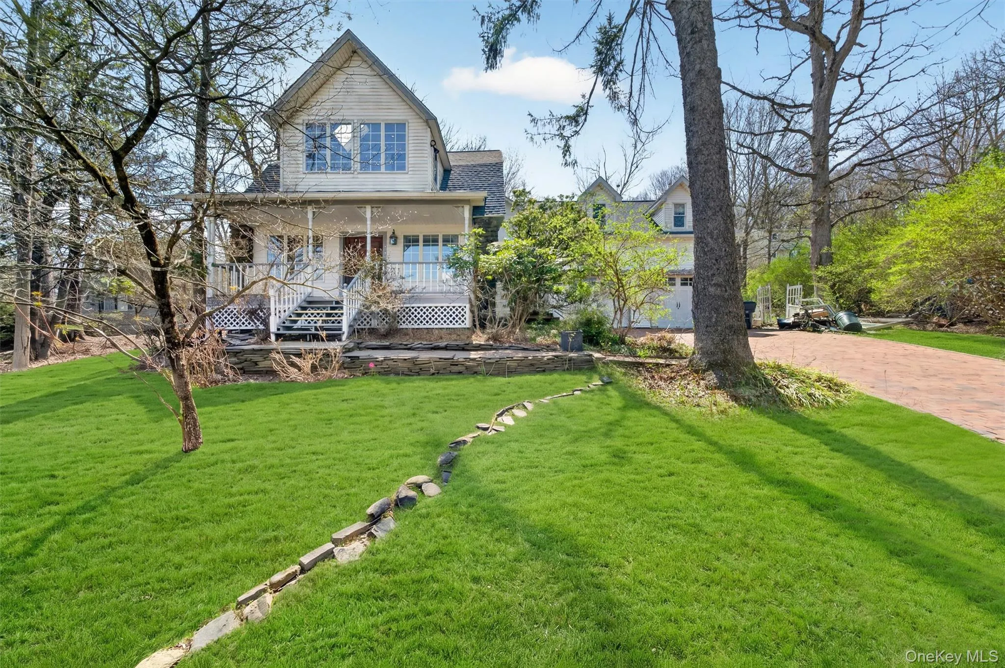 69 Edgewood Drive, Woodbury, NY, 4 Bedrooms Bedrooms, 13 Rooms Rooms,2 BathroomsBathrooms,Residential,For Rent,Edgewood,0,986327 69 Edgewood Drive, Woodbury, NY, 4 Bedrooms Bedrooms, 13 Rooms Rooms,2 BathroomsBathrooms,Residential,For Rent,Edgewood,0,986327