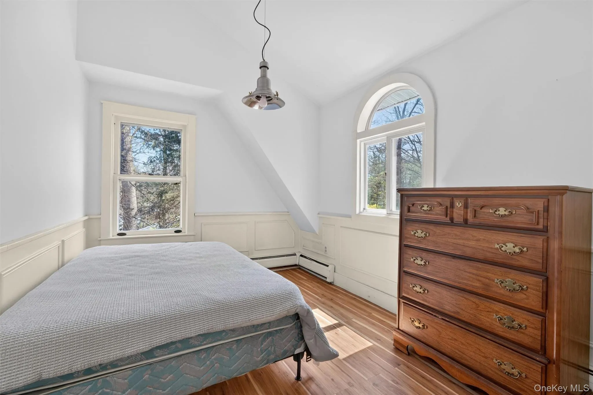 3rd bedroom with custom trim 3rd bedroom with custom trim