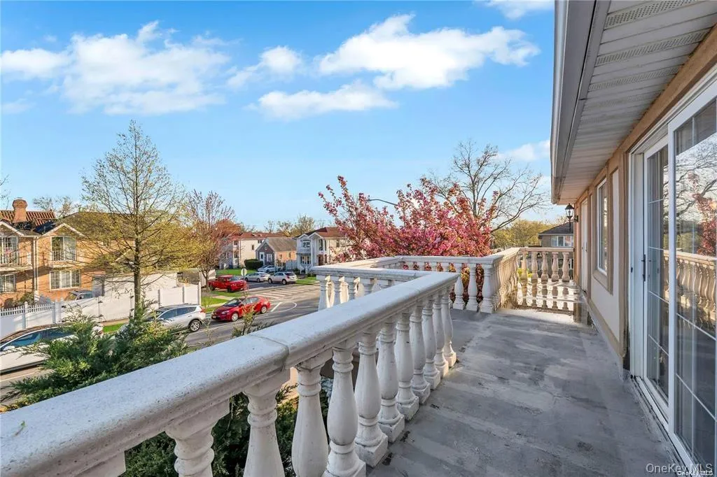 50-43 192nd Street, New York, NY, 4 Bedrooms Bedrooms, 12 Rooms Rooms,3 BathroomsBathrooms,Residential,For Rent,192nd,0,986340 50-43 192nd Street, New York, NY, 4 Bedrooms Bedrooms, 12 Rooms Rooms,3 BathroomsBathrooms,Residential,For Rent,192nd,0,986340