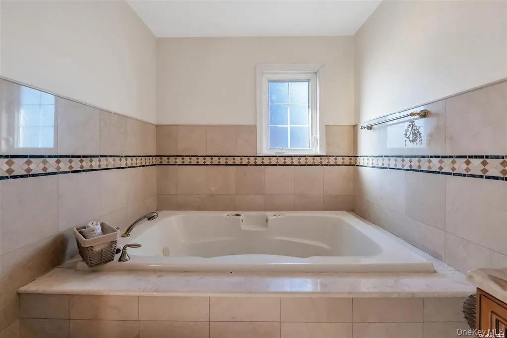 50-43 192nd Street, New York, NY, 4 Bedrooms Bedrooms, 12 Rooms Rooms,3 BathroomsBathrooms,Residential,For Rent,192nd,0,986340 50-43 192nd Street, New York, NY, 4 Bedrooms Bedrooms, 12 Rooms Rooms,3 BathroomsBathrooms,Residential,For Rent,192nd,0,986340