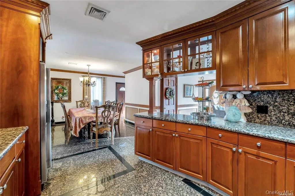 50-43 192nd Street, New York, NY, 4 Bedrooms Bedrooms, 12 Rooms Rooms,3 BathroomsBathrooms,Residential,For Rent,192nd,0,986340 50-43 192nd Street, New York, NY, 4 Bedrooms Bedrooms, 12 Rooms Rooms,3 BathroomsBathrooms,Residential,For Rent,192nd,0,986340