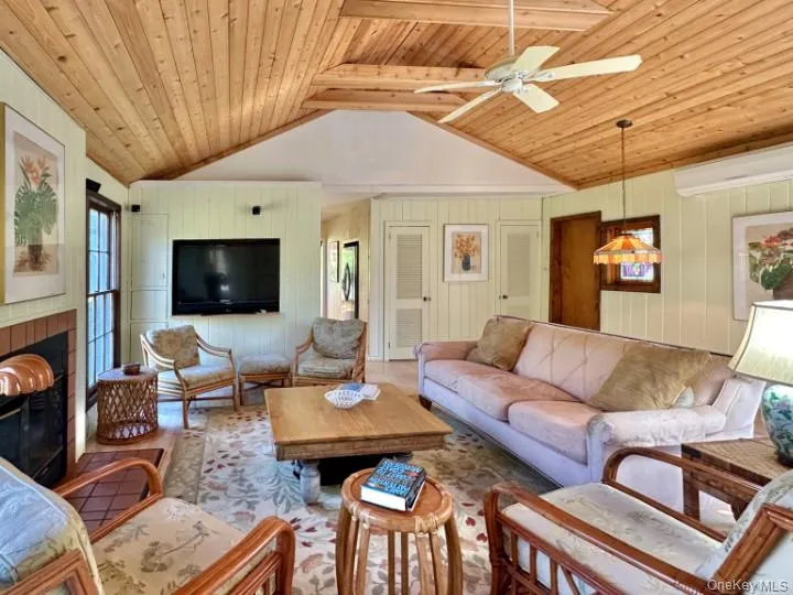 146 Doctors Walk, Brookhaven, NY, 4 Bedrooms Bedrooms, 8 Rooms Rooms,2 BathroomsBathrooms,Residential,For Rent,Doctors,0,986343 146 Doctors Walk, Brookhaven, NY, 4 Bedrooms Bedrooms, 8 Rooms Rooms,2 BathroomsBathrooms,Residential,For Rent,Doctors,0,986343