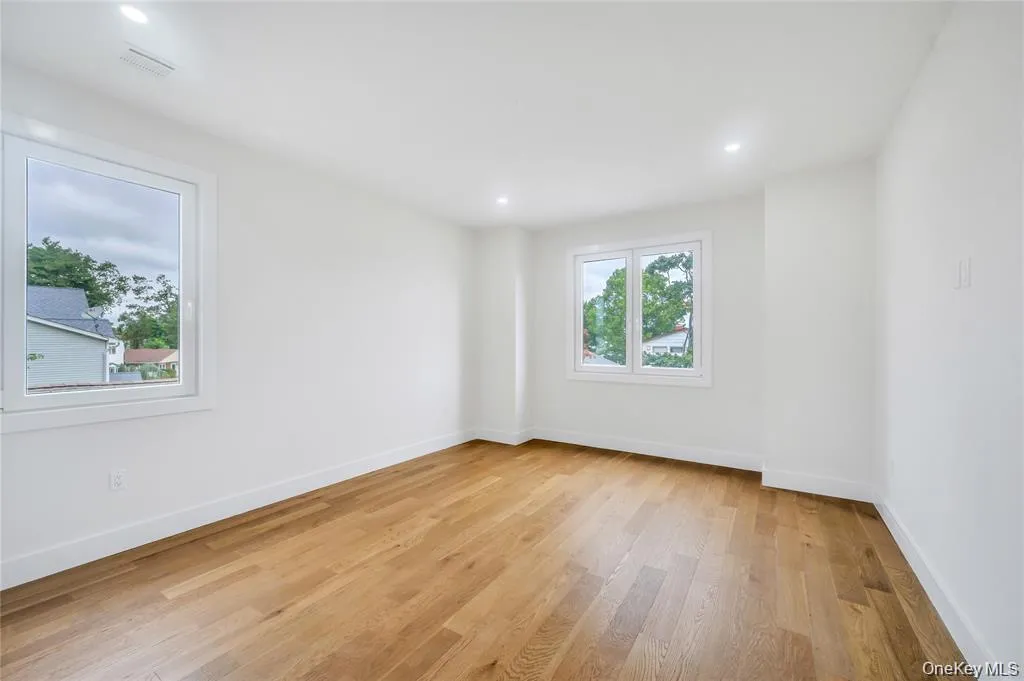 2571 Alder Avenue, Hempstead, NY, 5 Bedrooms Bedrooms, 10 Rooms Rooms,4 BathroomsBathrooms,Residential,For Rent,Alder,0,986364 2571 Alder Avenue, Hempstead, NY, 5 Bedrooms Bedrooms, 10 Rooms Rooms,4 BathroomsBathrooms,Residential,For Rent,Alder,0,986364