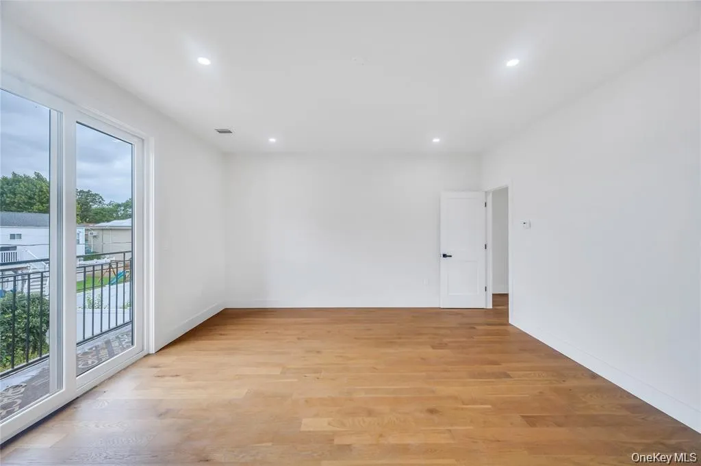 2571 Alder Avenue, Hempstead, NY, 5 Bedrooms Bedrooms, 10 Rooms Rooms,4 BathroomsBathrooms,Residential,For Rent,Alder,0,986364 2571 Alder Avenue, Hempstead, NY, 5 Bedrooms Bedrooms, 10 Rooms Rooms,4 BathroomsBathrooms,Residential,For Rent,Alder,0,986364