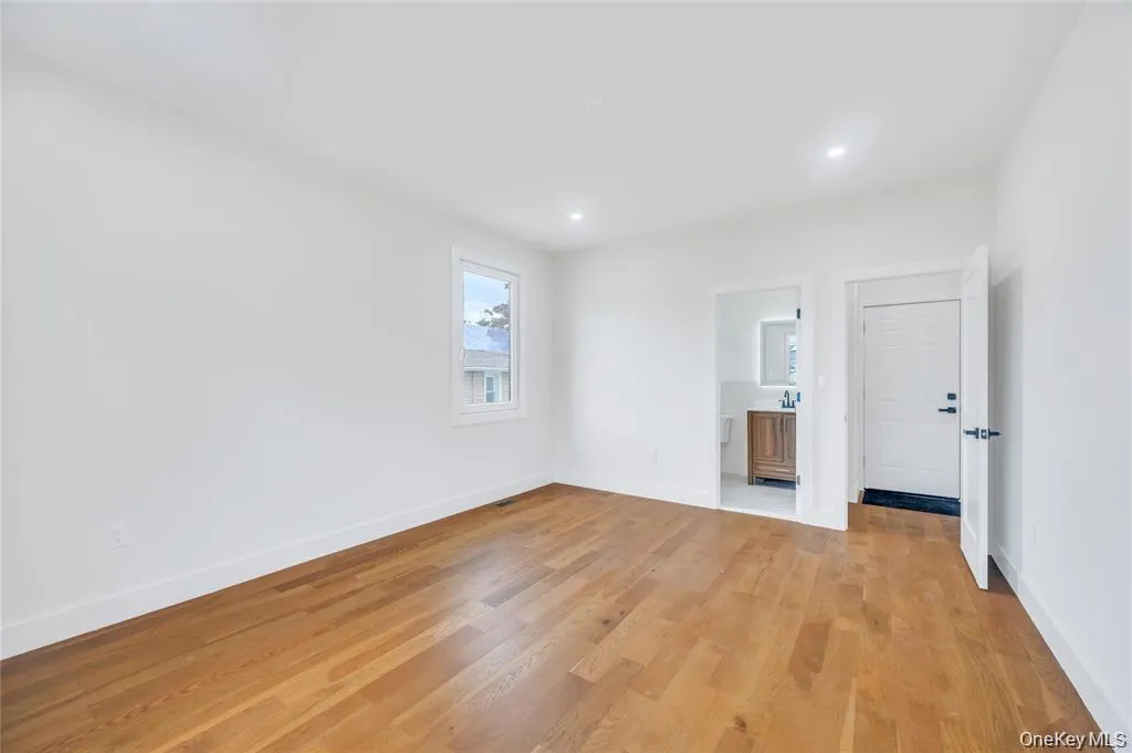 2571 Alder Avenue, Hempstead, NY, 5 Bedrooms Bedrooms, 10 Rooms Rooms,4 BathroomsBathrooms,Residential,For Rent,Alder,0,986364 2571 Alder Avenue, Hempstead, NY, 5 Bedrooms Bedrooms, 10 Rooms Rooms,4 BathroomsBathrooms,Residential,For Rent,Alder,0,986364