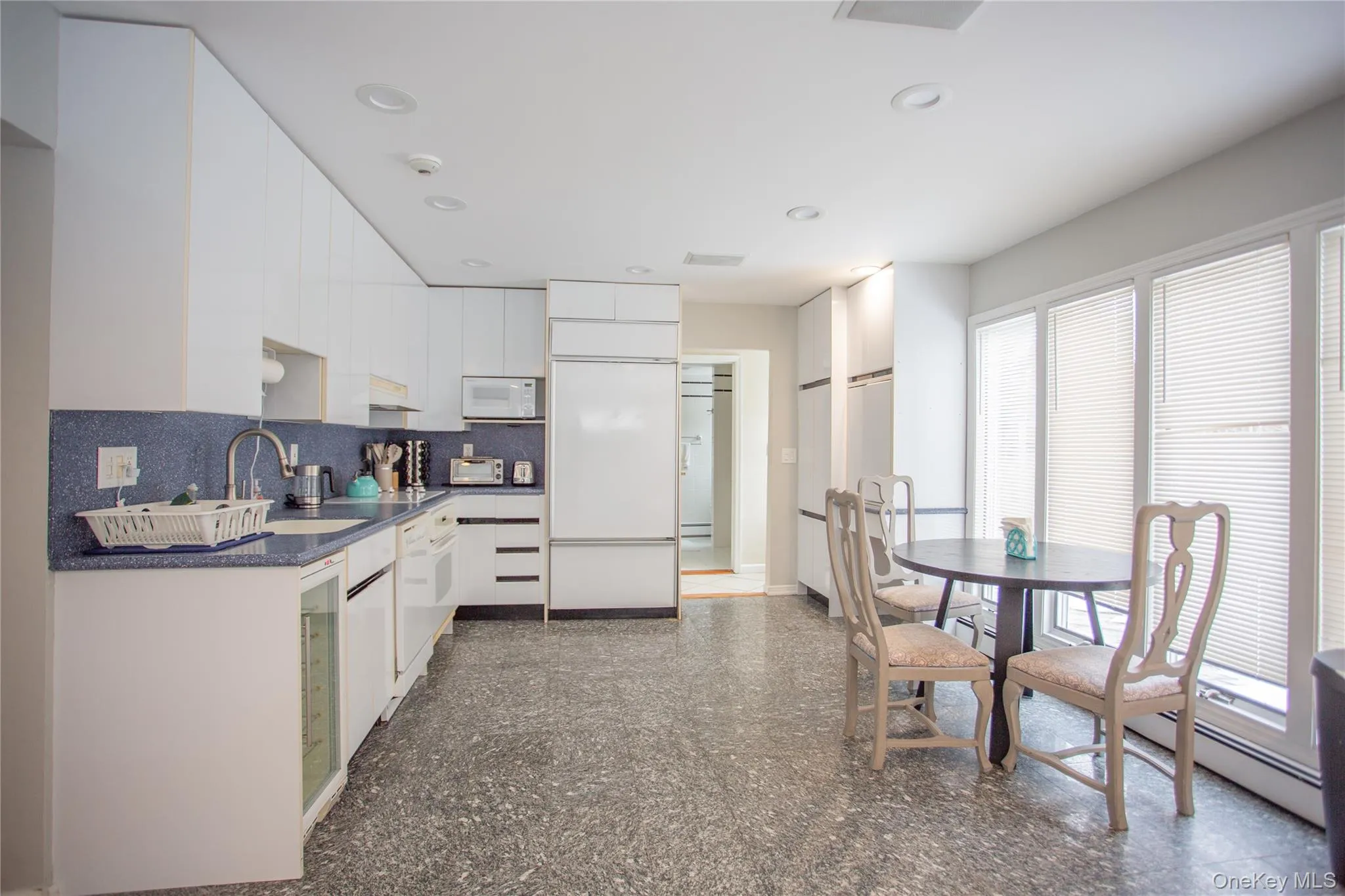 9 Kensington Street, Hempstead, NY, 4 Bedrooms Bedrooms, 8 Rooms Rooms,3 BathroomsBathrooms,Residential Lease,For Rent,Kensington,0,986366 9 Kensington Street, Hempstead, NY, 4 Bedrooms Bedrooms, 8 Rooms Rooms,3 BathroomsBathrooms,Residential Lease,For Rent,Kensington,0,986366