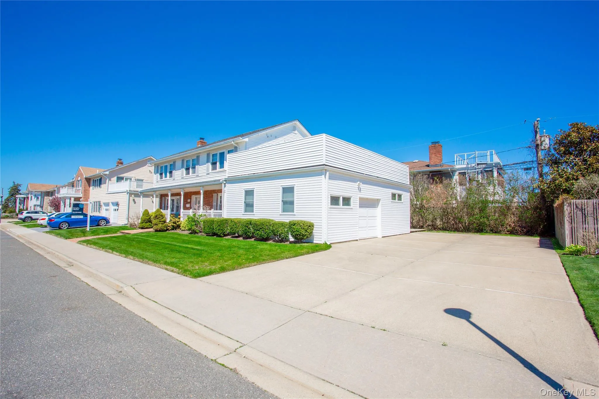 9 Kensington Street, Hempstead, NY, 4 Bedrooms Bedrooms, 8 Rooms Rooms,3 BathroomsBathrooms,Residential Lease,For Rent,Kensington,0,986366 9 Kensington Street, Hempstead, NY, 4 Bedrooms Bedrooms, 8 Rooms Rooms,3 BathroomsBathrooms,Residential Lease,For Rent,Kensington,0,986366