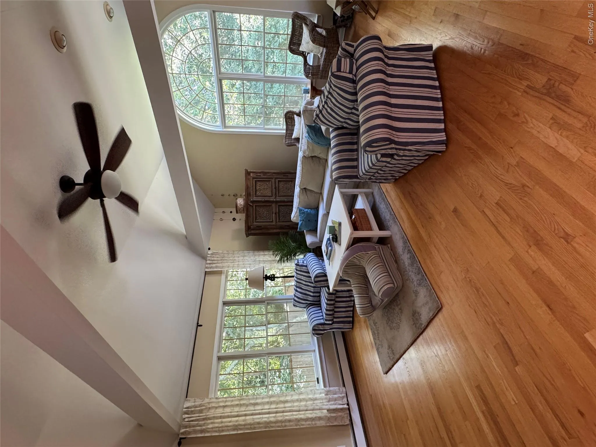 870 Noyack Road, Southampton, NY, 3 Bedrooms Bedrooms, 7 Rooms Rooms,2 BathroomsBathrooms,Residential Lease,For Rent,Noyack,0,986369 870 Noyack Road, Southampton, NY, 3 Bedrooms Bedrooms, 7 Rooms Rooms,2 BathroomsBathrooms,Residential Lease,For Rent,Noyack,0,986369