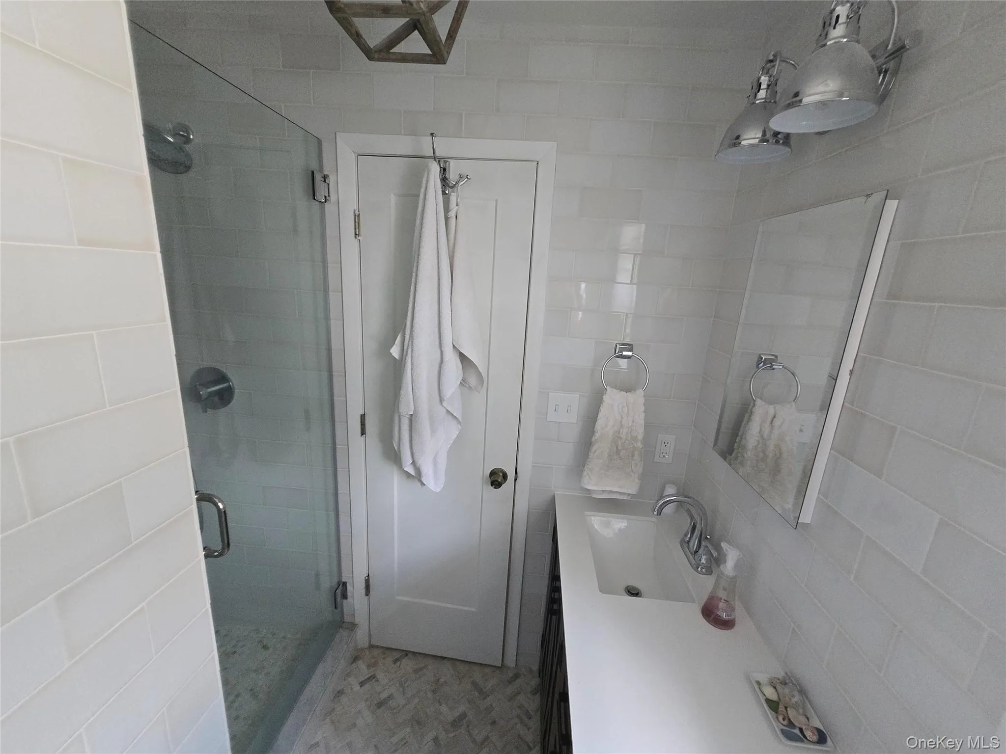 870 Noyack Road, Southampton, NY, 3 Bedrooms Bedrooms, 7 Rooms Rooms,2 BathroomsBathrooms,Residential Lease,For Rent,Noyack,0,986369 870 Noyack Road, Southampton, NY, 3 Bedrooms Bedrooms, 7 Rooms Rooms,2 BathroomsBathrooms,Residential Lease,For Rent,Noyack,0,986369