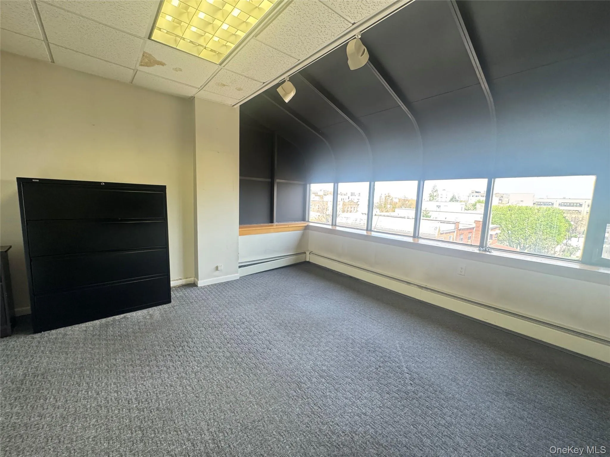 3612 34th Avenue, New York, NY, ,Commercial Lease,For Rent,34th,0,986370 3612 34th Avenue, New York, NY, ,Commercial Lease,For Rent,34th,0,986370