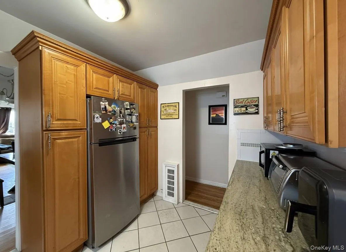 525 Olive Street, Long Beach, NY, 3 Bedrooms Bedrooms, 7 Rooms Rooms,2 BathroomsBathrooms,Residential Lease,For Rent,Olive,0,986409 525 Olive Street, Long Beach, NY, 3 Bedrooms Bedrooms, 7 Rooms Rooms,2 BathroomsBathrooms,Residential Lease,For Rent,Olive,0,986409