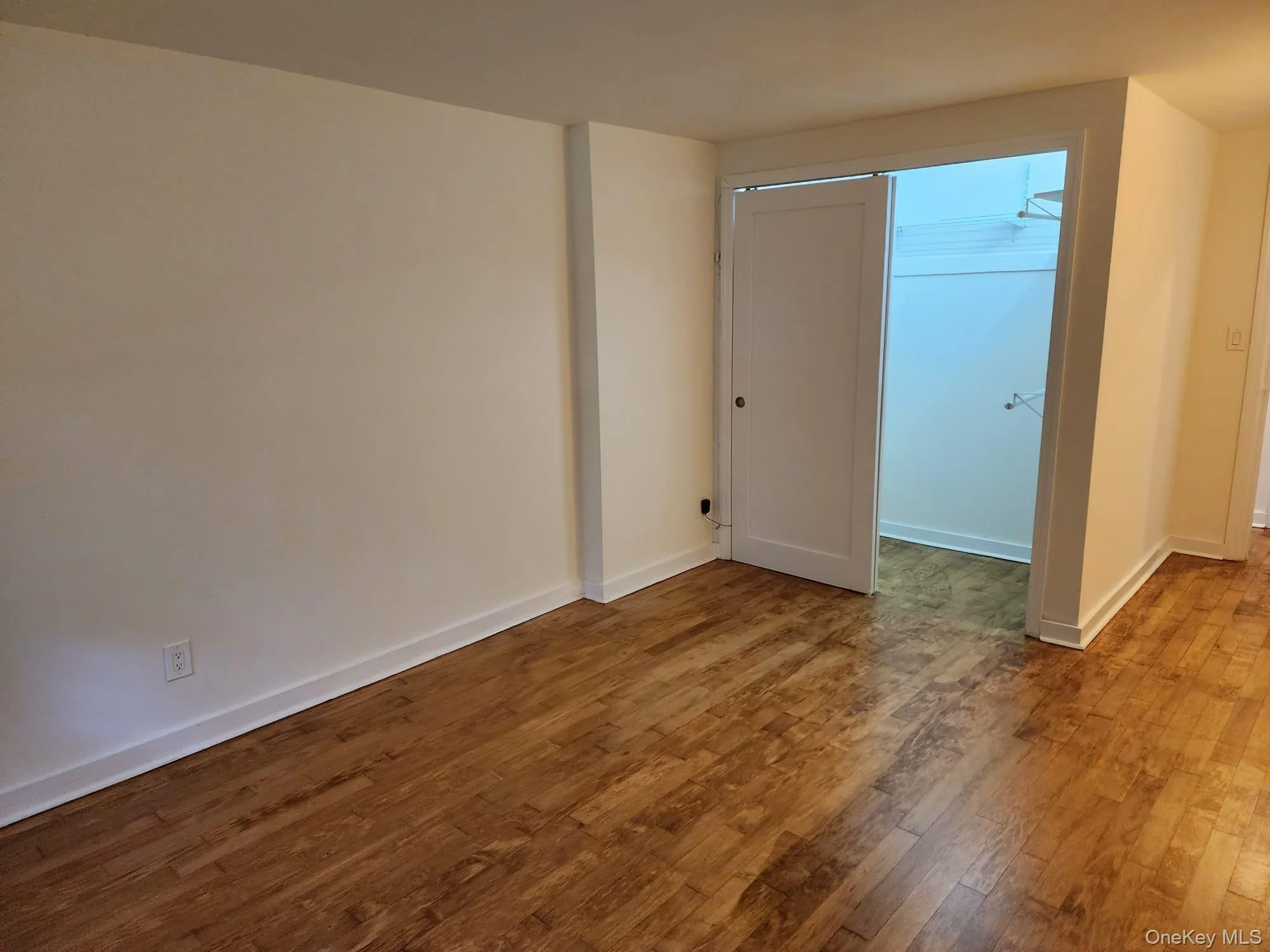 61-45 98th Street, New York, NY, 3 Bedrooms Bedrooms, 4 Rooms Rooms,1 BathroomBathrooms,Residential Lease,For Rent,98th,0,986419 61-45 98th Street, New York, NY, 3 Bedrooms Bedrooms, 4 Rooms Rooms,1 BathroomBathrooms,Residential Lease,For Rent,98th,0,986419