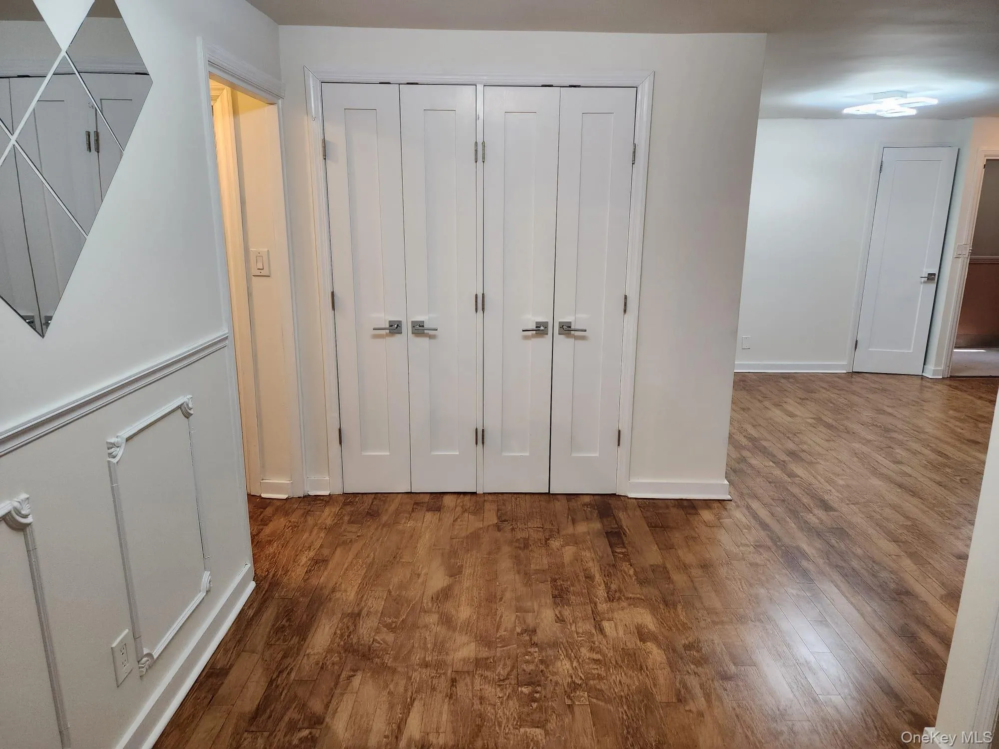 61-45 98th Street, New York, NY, 3 Bedrooms Bedrooms, 4 Rooms Rooms,1 BathroomBathrooms,Residential Lease,For Rent,98th,0,986419 61-45 98th Street, New York, NY, 3 Bedrooms Bedrooms, 4 Rooms Rooms,1 BathroomBathrooms,Residential Lease,For Rent,98th,0,986419