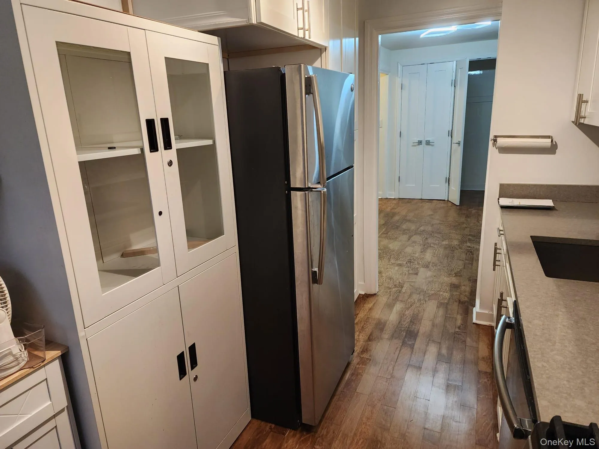 61-45 98th Street, New York, NY, 3 Bedrooms Bedrooms, 4 Rooms Rooms,1 BathroomBathrooms,Residential Lease,For Rent,98th,0,986419 61-45 98th Street, New York, NY, 3 Bedrooms Bedrooms, 4 Rooms Rooms,1 BathroomBathrooms,Residential Lease,For Rent,98th,0,986419
