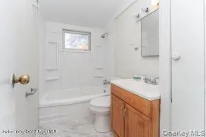 42 Dixon Avenue, Woodstock, NY, 3 Bedrooms Bedrooms, 8 Rooms Rooms,1 BathroomBathrooms,Residential Sale,For Rent,Dixon,0,986420 42 Dixon Avenue, Woodstock, NY, 3 Bedrooms Bedrooms, 8 Rooms Rooms,1 BathroomBathrooms,Residential Sale,For Rent,Dixon,0,986420