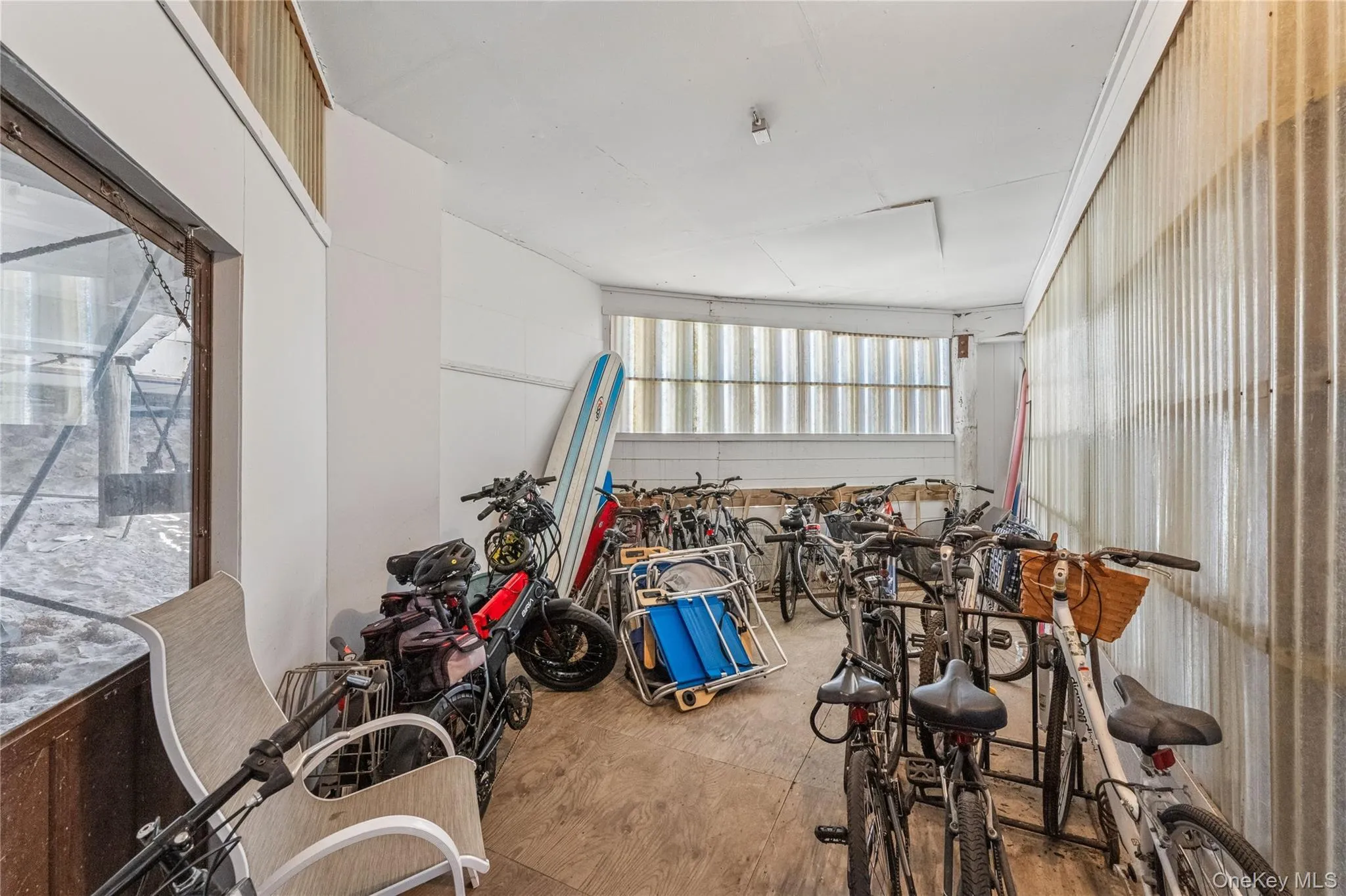 261 Dune Road Unit 5, Southampton, New York 11978