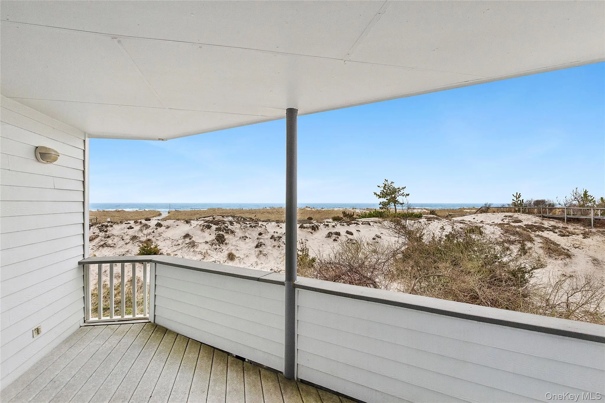 261 Dune Road Unit 5, Southampton, New York 11978