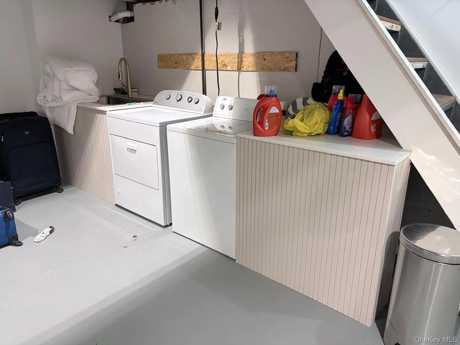 309 Franklin Avenue, Hempstead, NY, 4 Bedrooms Bedrooms, 12 Rooms Rooms,2 BathroomsBathrooms,Residential Lease,For Rent,Franklin,0,986423 309 Franklin Avenue, Hempstead, NY, 4 Bedrooms Bedrooms, 12 Rooms Rooms,2 BathroomsBathrooms,Residential Lease,For Rent,Franklin,0,986423