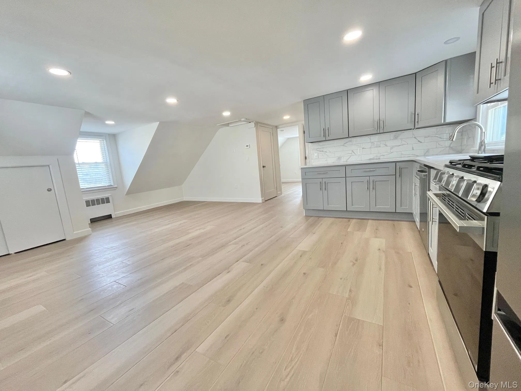 237 Woodland Avenue, Yonkers, NY, 2 Bedrooms Bedrooms, 3 Rooms Rooms,1 BathroomBathrooms,Residential Lease,For Rent,Woodland,0,986425 237 Woodland Avenue, Yonkers, NY, 2 Bedrooms Bedrooms, 3 Rooms Rooms,1 BathroomBathrooms,Residential Lease,For Rent,Woodland,0,986425