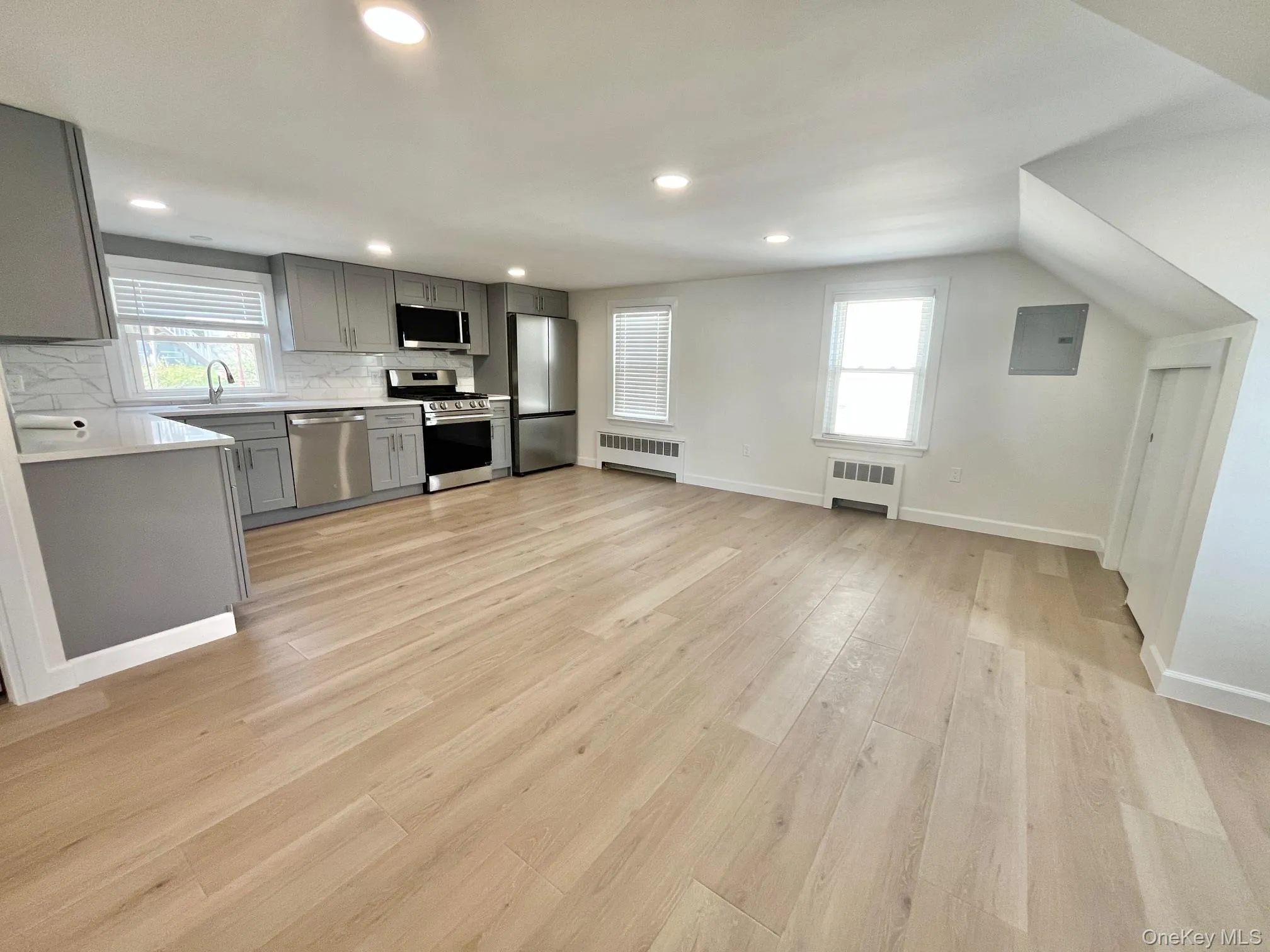 237 Woodland Avenue, Yonkers, NY, 2 Bedrooms Bedrooms, 3 Rooms Rooms,1 BathroomBathrooms,Residential Lease,For Rent,Woodland,0,986425 237 Woodland Avenue, Yonkers, NY, 2 Bedrooms Bedrooms, 3 Rooms Rooms,1 BathroomBathrooms,Residential Lease,For Rent,Woodland,0,986425
