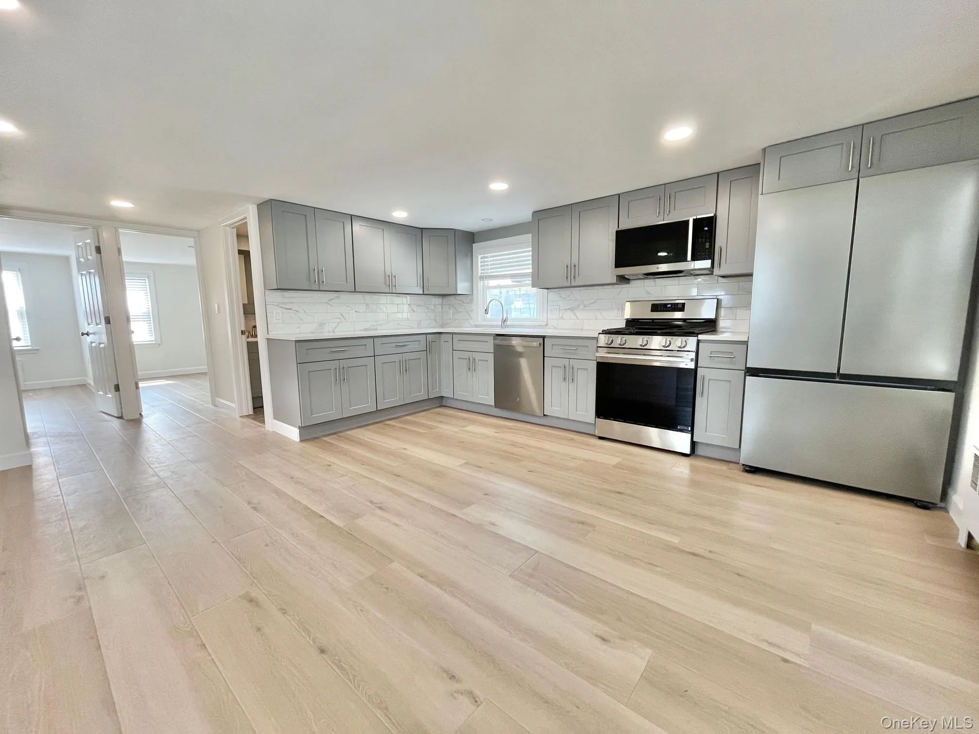 237 Woodland Avenue, Yonkers, NY, 2 Bedrooms Bedrooms, 3 Rooms Rooms,1 BathroomBathrooms,Residential Lease,For Rent,Woodland,0,986425 237 Woodland Avenue, Yonkers, NY, 2 Bedrooms Bedrooms, 3 Rooms Rooms,1 BathroomBathrooms,Residential Lease,For Rent,Woodland,0,986425