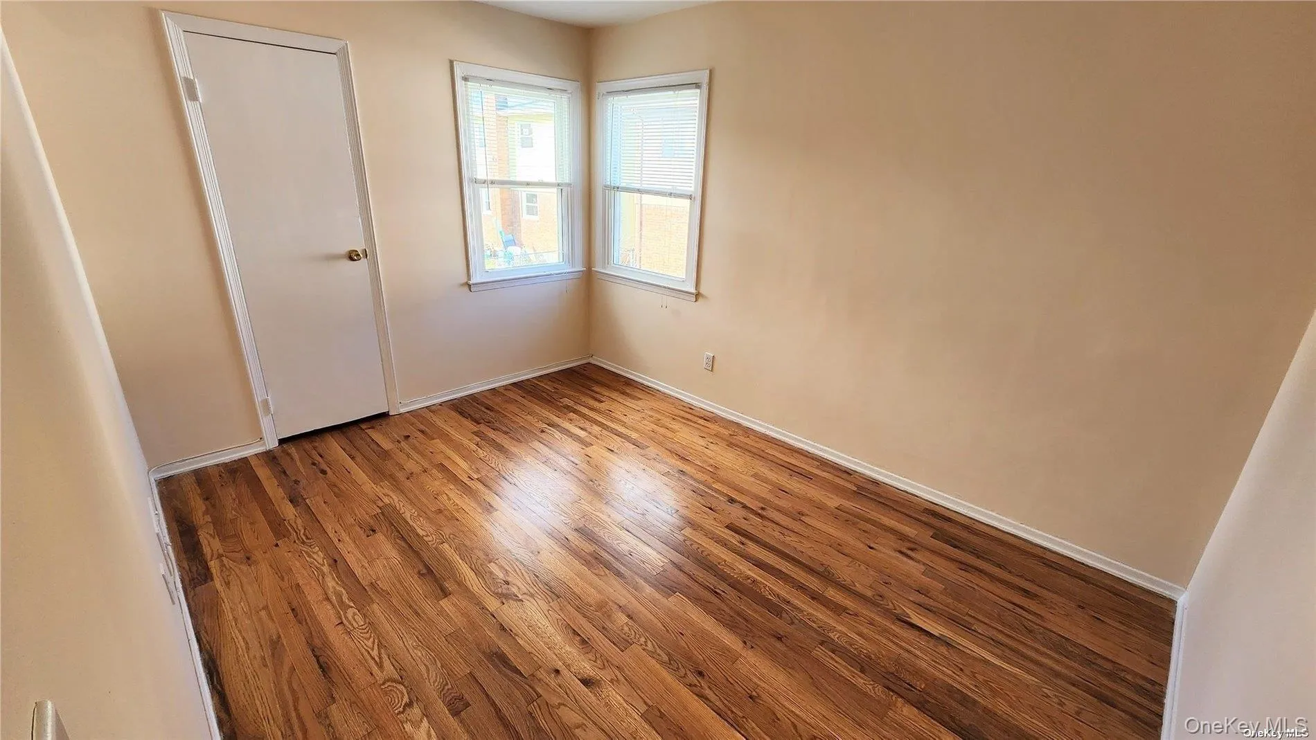 244-57 Grand Central Parkway, New York, NY, 3 Bedrooms Bedrooms, 6 Rooms Rooms,2 BathroomsBathrooms,Residential Lease,For Rent,Grand Central,0,986427 244-57 Grand Central Parkway, New York, NY, 3 Bedrooms Bedrooms, 6 Rooms Rooms,2 BathroomsBathrooms,Residential Lease,For Rent,Grand Central,0,986427