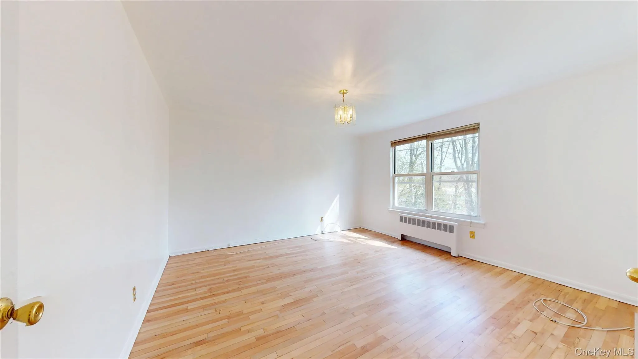 33 Edwards, North Hempstead, NY, 1 Bedroom Bedrooms, 3 Rooms Rooms,1 BathroomBathrooms,Residential,For Rent,Edwards,0,986431 33 Edwards, North Hempstead, NY, 1 Bedroom Bedrooms, 3 Rooms Rooms,1 BathroomBathrooms,Residential,For Rent,Edwards,0,986431
