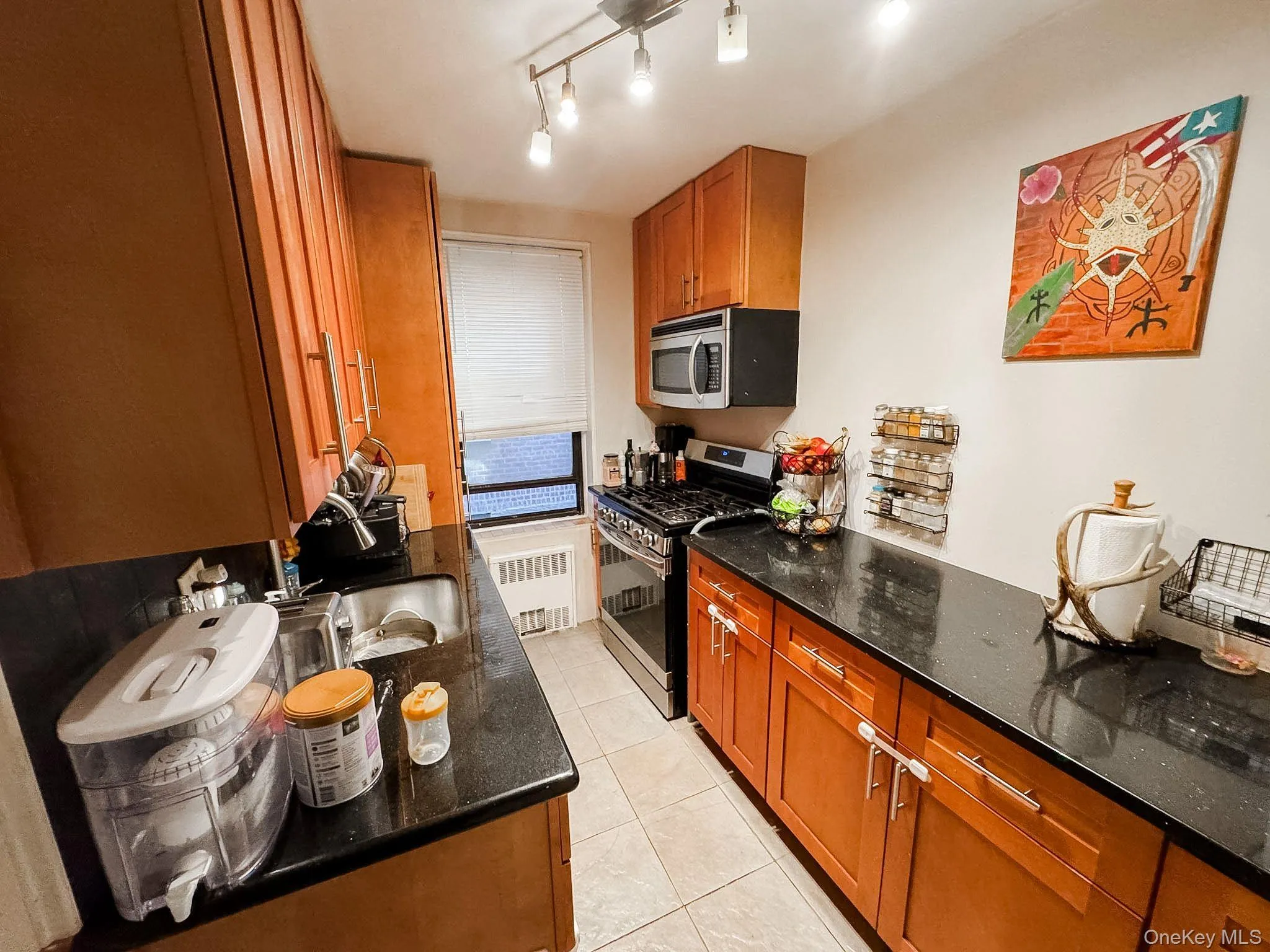 83-25 98th Street, New York, NY, 2 Bedrooms Bedrooms, 5 Rooms Rooms,1 BathroomBathrooms,Residential,For Rent,98th,0,986438 83-25 98th Street, New York, NY, 2 Bedrooms Bedrooms, 5 Rooms Rooms,1 BathroomBathrooms,Residential,For Rent,98th,0,986438
