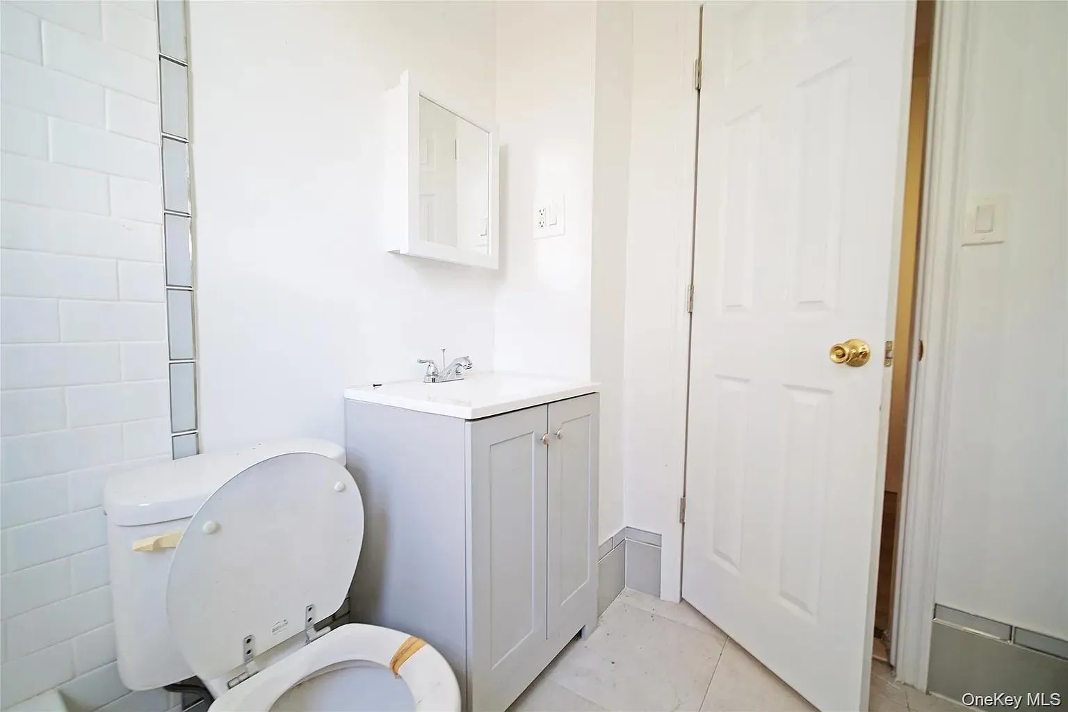 45 Linden Street, Yonkers, NY, 3 Bedrooms Bedrooms, 5 Rooms Rooms,3 BathroomsBathrooms,Residential Lease,For Rent,Linden,0,986439 45 Linden Street, Yonkers, NY, 3 Bedrooms Bedrooms, 5 Rooms Rooms,3 BathroomsBathrooms,Residential Lease,For Rent,Linden,0,986439