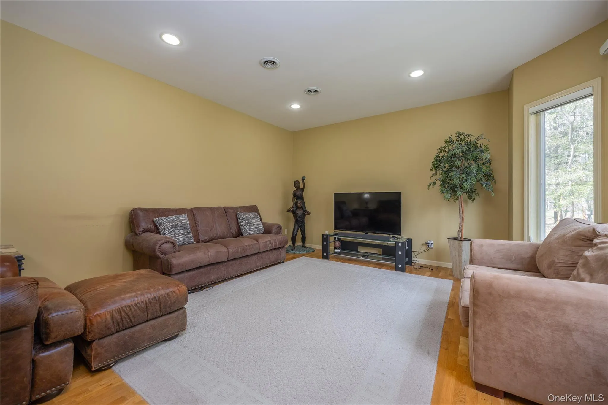 774 Haverstraw Road, Ramapo, NY, 5 Bedrooms Bedrooms, 12 Rooms Rooms,3 BathroomsBathrooms,Residential,For Rent,Haverstraw,0,986447 774 Haverstraw Road, Ramapo, NY, 5 Bedrooms Bedrooms, 12 Rooms Rooms,3 BathroomsBathrooms,Residential,For Rent,Haverstraw,0,986447