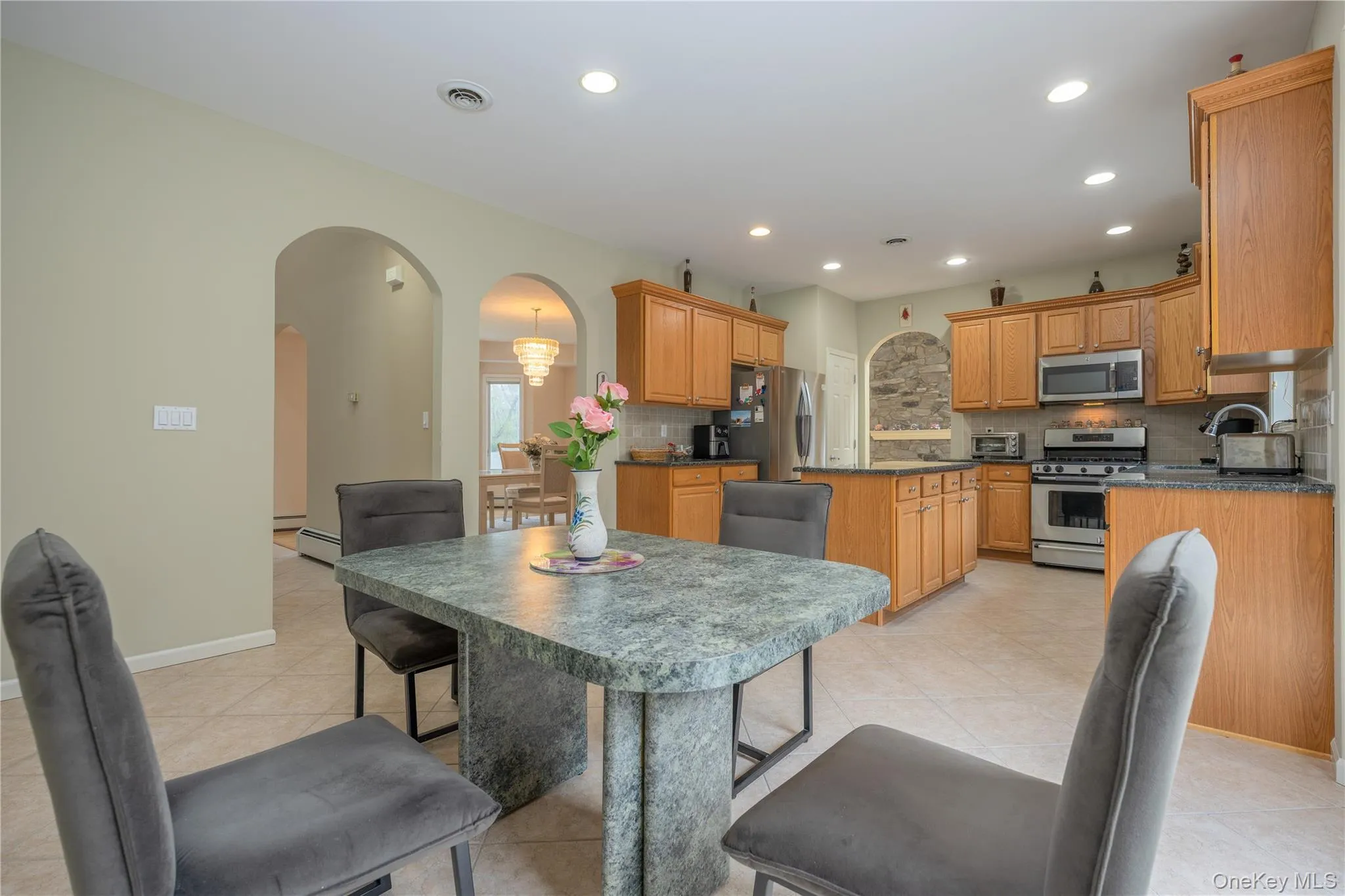 774 Haverstraw Road, Ramapo, NY, 5 Bedrooms Bedrooms, 12 Rooms Rooms,3 BathroomsBathrooms,Residential,For Rent,Haverstraw,0,986447 774 Haverstraw Road, Ramapo, NY, 5 Bedrooms Bedrooms, 12 Rooms Rooms,3 BathroomsBathrooms,Residential,For Rent,Haverstraw,0,986447