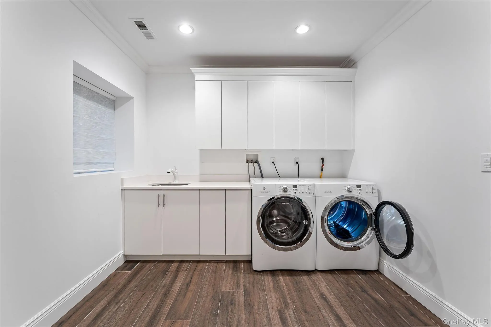 20 Brookline Road, Scarsdale, NY, 6 Bedrooms Bedrooms, 11 Rooms Rooms,5 BathroomsBathrooms,Residential Lease,For Rent,Brookline,0,986451 20 Brookline Road, Scarsdale, NY, 6 Bedrooms Bedrooms, 11 Rooms Rooms,5 BathroomsBathrooms,Residential Lease,For Rent,Brookline,0,986451