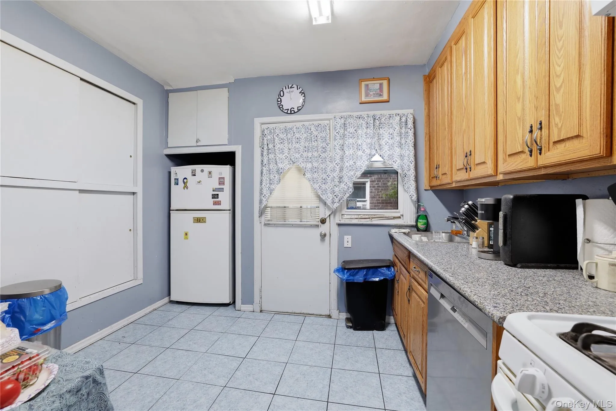 79-43 214th Street, New York, NY, 3 Bedrooms Bedrooms, 7 Rooms Rooms,1 BathroomBathrooms,Residential,For Rent,214th,0,986462 79-43 214th Street, New York, NY, 3 Bedrooms Bedrooms, 7 Rooms Rooms,1 BathroomBathrooms,Residential,For Rent,214th,0,986462