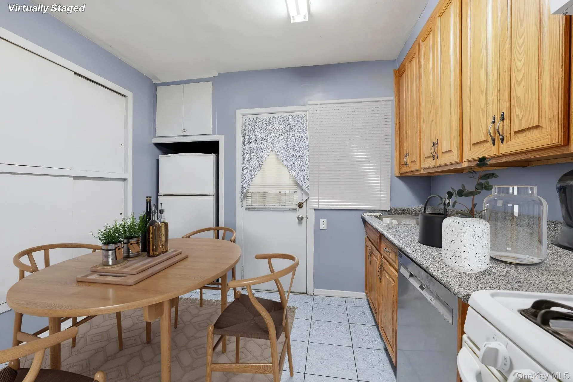 79-43 214th Street, New York, NY, 3 Bedrooms Bedrooms, 7 Rooms Rooms,1 BathroomBathrooms,Residential,For Rent,214th,0,986462 79-43 214th Street, New York, NY, 3 Bedrooms Bedrooms, 7 Rooms Rooms,1 BathroomBathrooms,Residential,For Rent,214th,0,986462