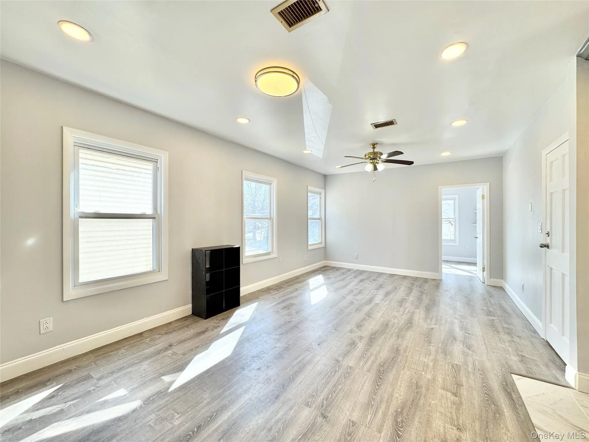 43-15 156th Street, New York, NY, 4 Bedrooms Bedrooms, 9 Rooms Rooms,2 BathroomsBathrooms,Residential Lease,For Rent,156th,0,986468 43-15 156th Street, New York, NY, 4 Bedrooms Bedrooms, 9 Rooms Rooms,2 BathroomsBathrooms,Residential Lease,For Rent,156th,0,986468