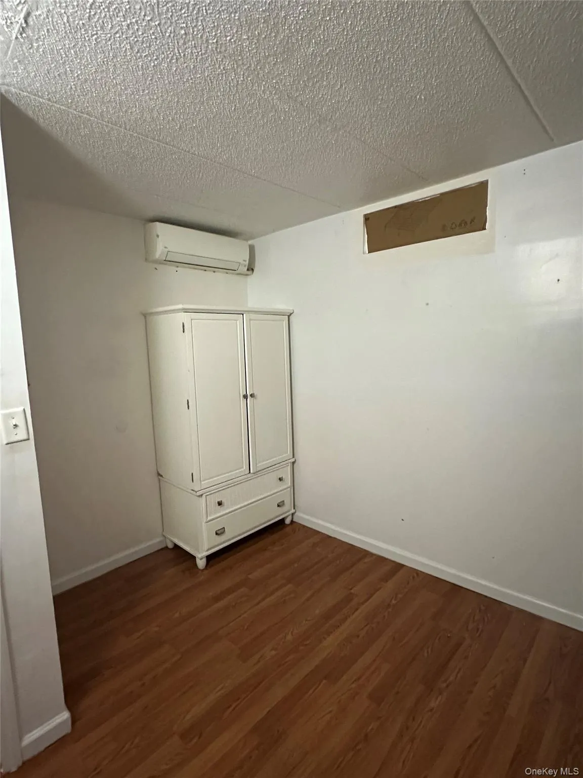 42-42 Union Street, New York, NY, 1 Bedroom Bedrooms, 3 Rooms Rooms,1 BathroomBathrooms,Residential Lease,For Rent,Union,0,986472 42-42 Union Street, New York, NY, 1 Bedroom Bedrooms, 3 Rooms Rooms,1 BathroomBathrooms,Residential Lease,For Rent,Union,0,986472
