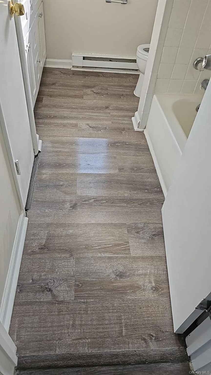 109 Caesar Lane, New Windsor, NY, 3 Bedrooms Bedrooms, 5 Rooms Rooms,1 BathroomBathrooms,Residential Lease,For Rent,Caesar Lane,0,986477 109 Caesar Lane, New Windsor, NY, 3 Bedrooms Bedrooms, 5 Rooms Rooms,1 BathroomBathrooms,Residential Lease,For Rent,Caesar Lane,0,986477