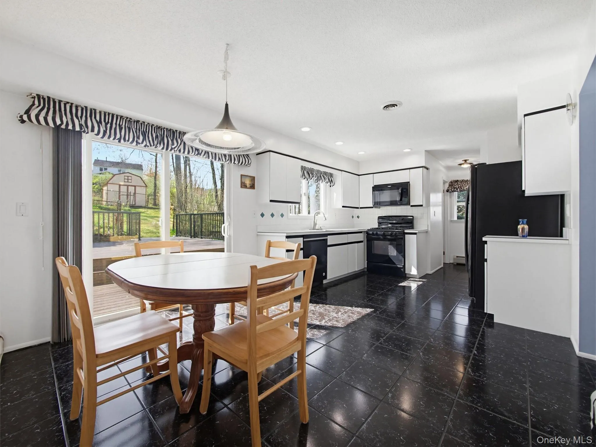 31 Dunnigan Drive, Haverstraw, NY, 4 Bedrooms Bedrooms, 9 Rooms Rooms,2 BathroomsBathrooms,Residential,For Rent,Dunnigan,0,986485 31 Dunnigan Drive, Haverstraw, NY, 4 Bedrooms Bedrooms, 9 Rooms Rooms,2 BathroomsBathrooms,Residential,For Rent,Dunnigan,0,986485