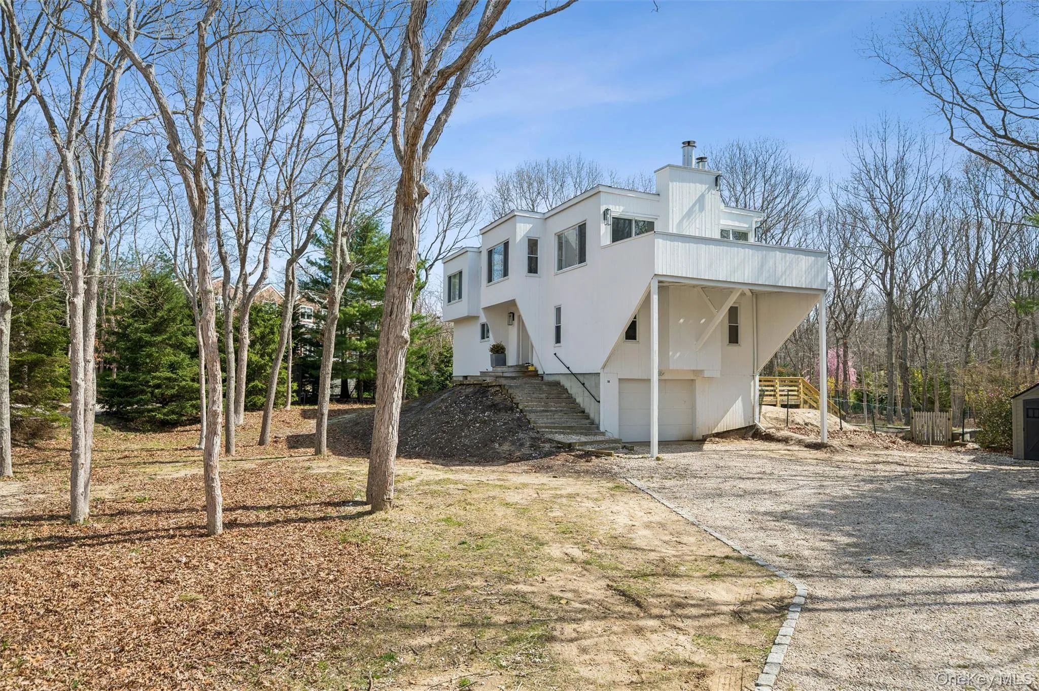 14 Old Trail Road, Southampton, NY, 4 Bedrooms Bedrooms, 10 Rooms Rooms,3 BathroomsBathrooms,Residential Lease,For Rent,Old Trail,0,986487 14 Old Trail Road, Southampton, NY, 4 Bedrooms Bedrooms, 10 Rooms Rooms,3 BathroomsBathrooms,Residential Lease,For Rent,Old Trail,0,986487