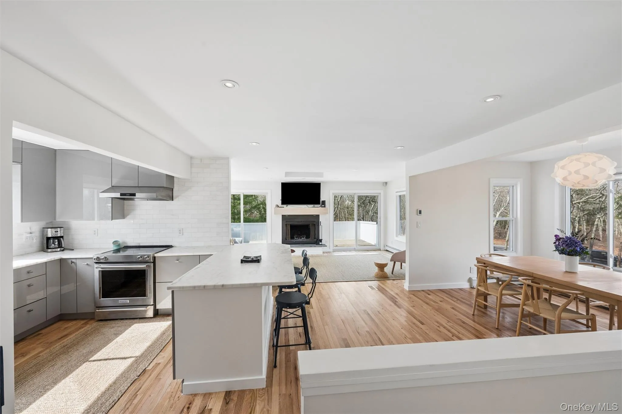 14 Old Trail Road, Southampton, NY, 4 Bedrooms Bedrooms, 10 Rooms Rooms,3 BathroomsBathrooms,Residential Lease,For Rent,Old Trail,0,986487 14 Old Trail Road, Southampton, NY, 4 Bedrooms Bedrooms, 10 Rooms Rooms,3 BathroomsBathrooms,Residential Lease,For Rent,Old Trail,0,986487