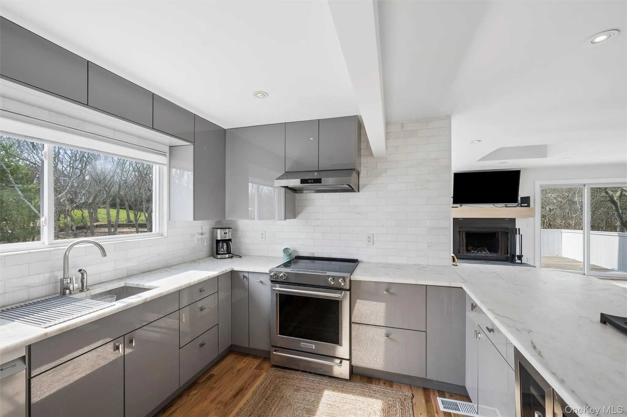 14 Old Trail Road, Southampton, NY, 4 Bedrooms Bedrooms, 10 Rooms Rooms,3 BathroomsBathrooms,Residential Lease,For Rent,Old Trail,0,986487 14 Old Trail Road, Southampton, NY, 4 Bedrooms Bedrooms, 10 Rooms Rooms,3 BathroomsBathrooms,Residential Lease,For Rent,Old Trail,0,986487