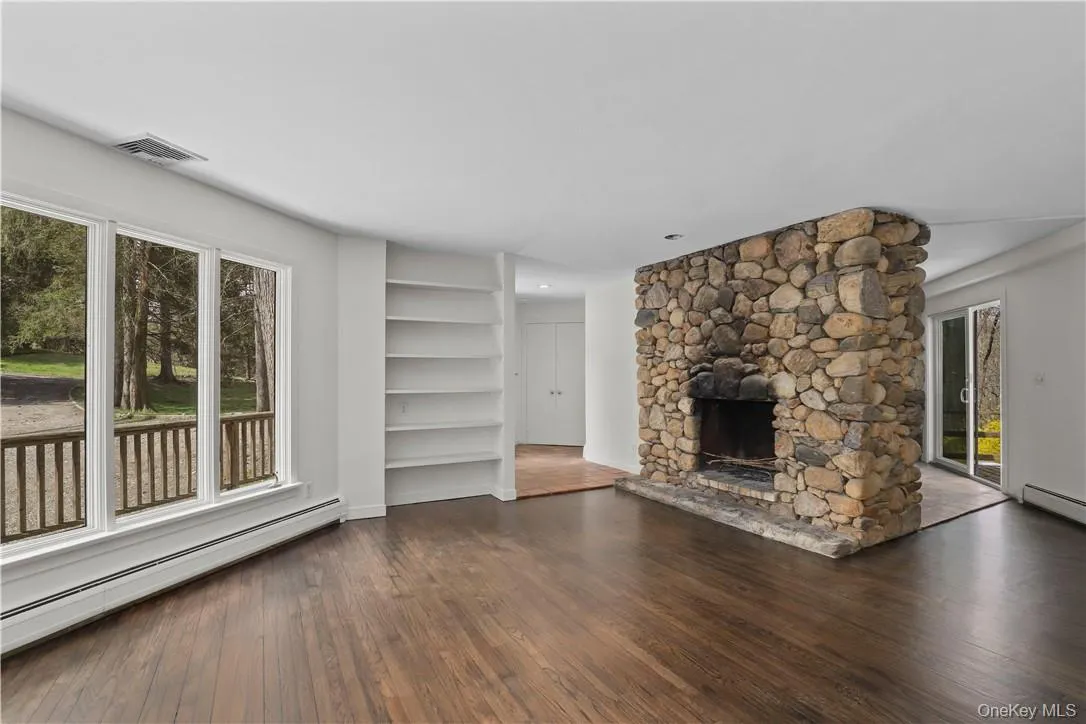 165 Old Post Road, Bedford, NY, 3 Bedrooms Bedrooms, 5 Rooms Rooms,2 BathroomsBathrooms,Residential Lease,For Rent,Old Post,0,986498 165 Old Post Road, Bedford, NY, 3 Bedrooms Bedrooms, 5 Rooms Rooms,2 BathroomsBathrooms,Residential Lease,For Rent,Old Post,0,986498