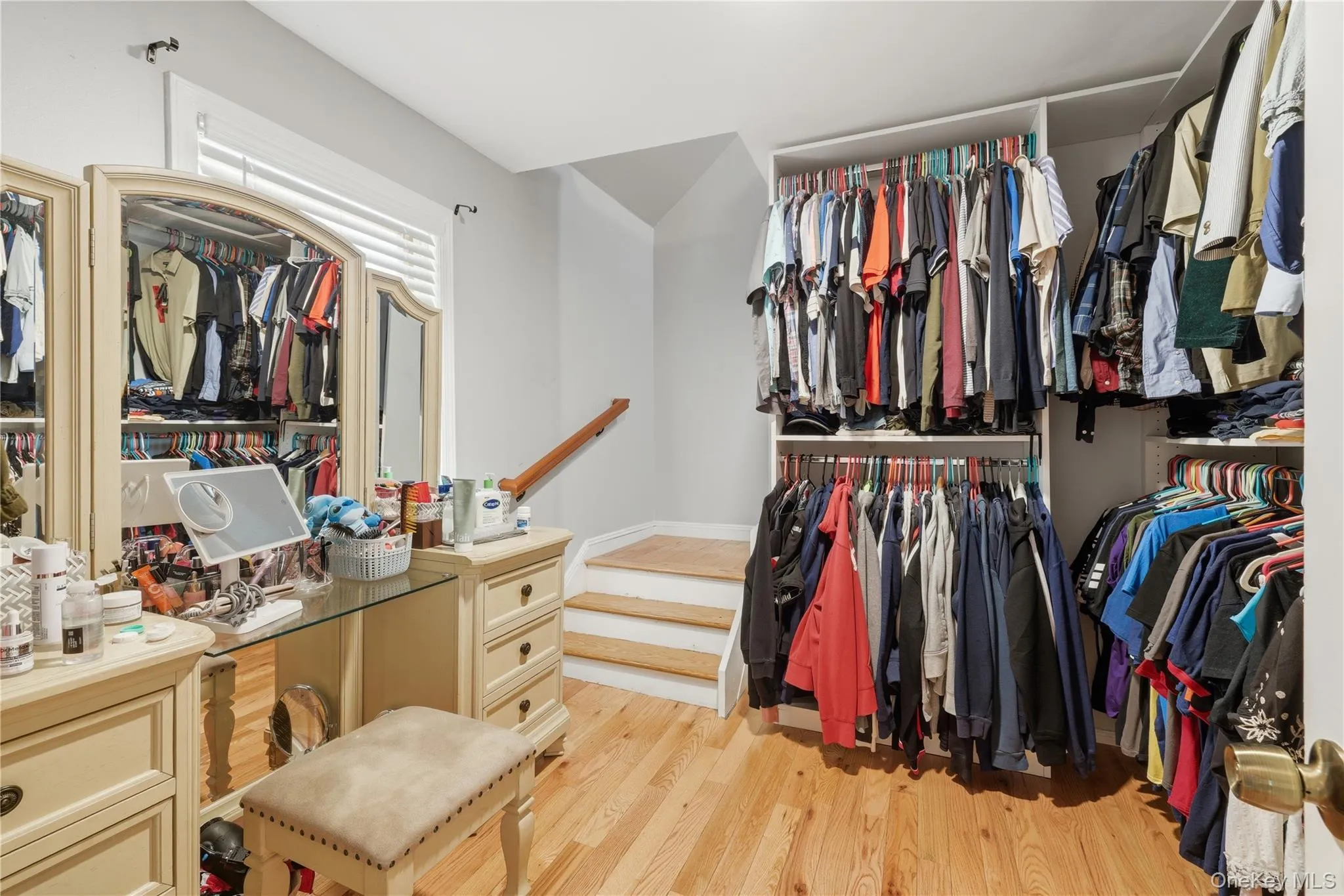 2381 Harrison Avenue, Hempstead, NY, 4 Bedrooms Bedrooms, 7 Rooms Rooms,2 BathroomsBathrooms,Residential,For Rent,Harrison,0,986505 2381 Harrison Avenue, Hempstead, NY, 4 Bedrooms Bedrooms, 7 Rooms Rooms,2 BathroomsBathrooms,Residential,For Rent,Harrison,0,986505