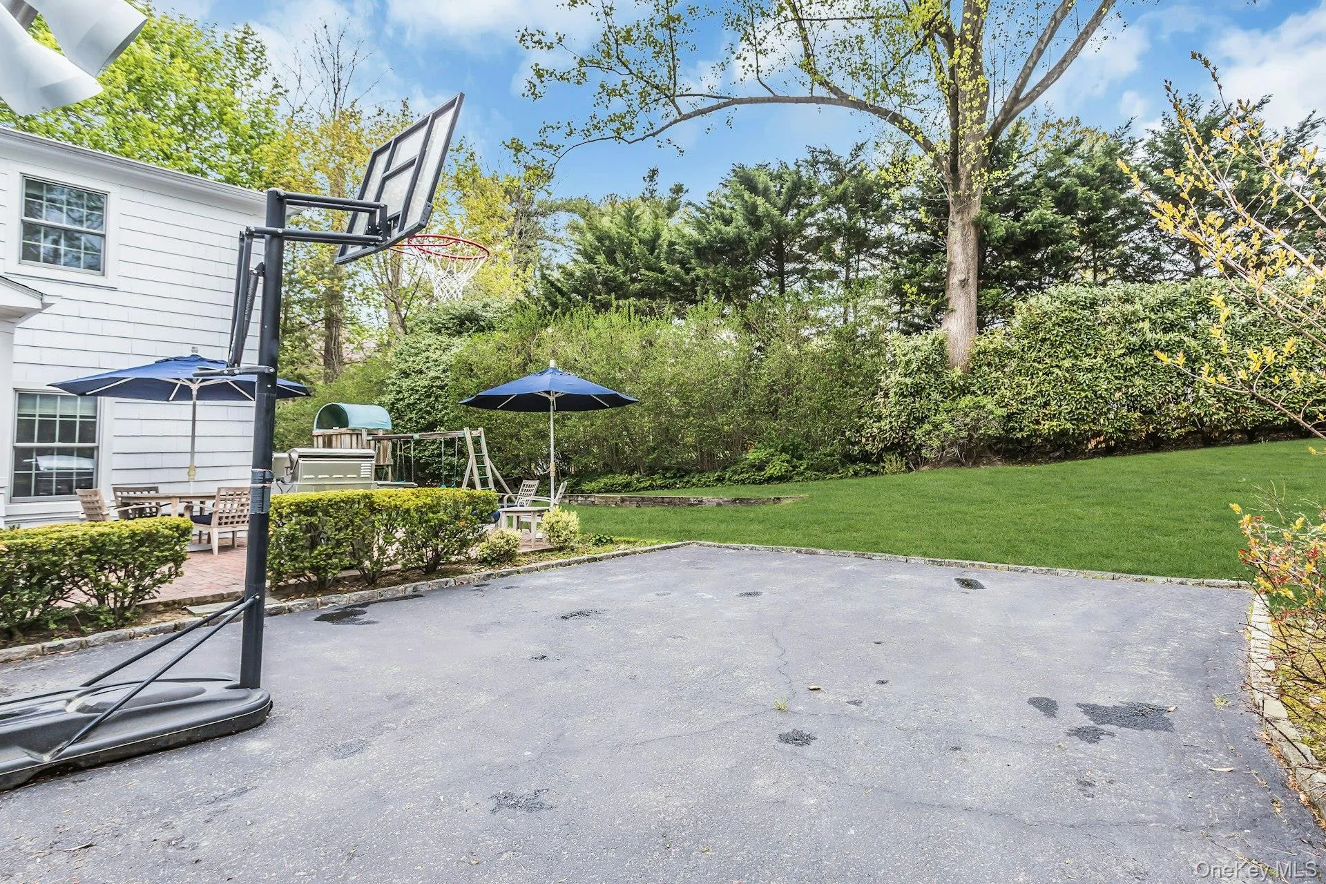21 The Birches, North Hempstead, NY, 5 Bedrooms Bedrooms, 10 Rooms Rooms,3 BathroomsBathrooms,Residential,For Rent,The Birches,0,986506 21 The Birches, North Hempstead, NY, 5 Bedrooms Bedrooms, 10 Rooms Rooms,3 BathroomsBathrooms,Residential,For Rent,The Birches,0,986506