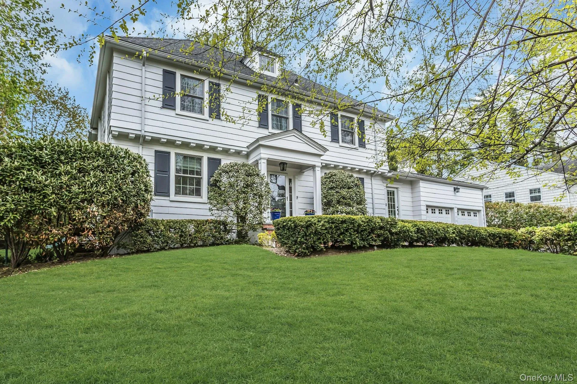 21 The Birches, North Hempstead, NY, 5 Bedrooms Bedrooms, 10 Rooms Rooms,3 BathroomsBathrooms,Residential,For Rent,The Birches,0,986506 21 The Birches, North Hempstead, NY, 5 Bedrooms Bedrooms, 10 Rooms Rooms,3 BathroomsBathrooms,Residential,For Rent,The Birches,0,986506